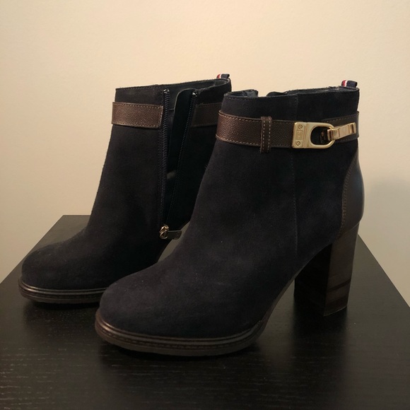 NWOT Tommy Hilfiger heeled boots - Picture 2 of 6